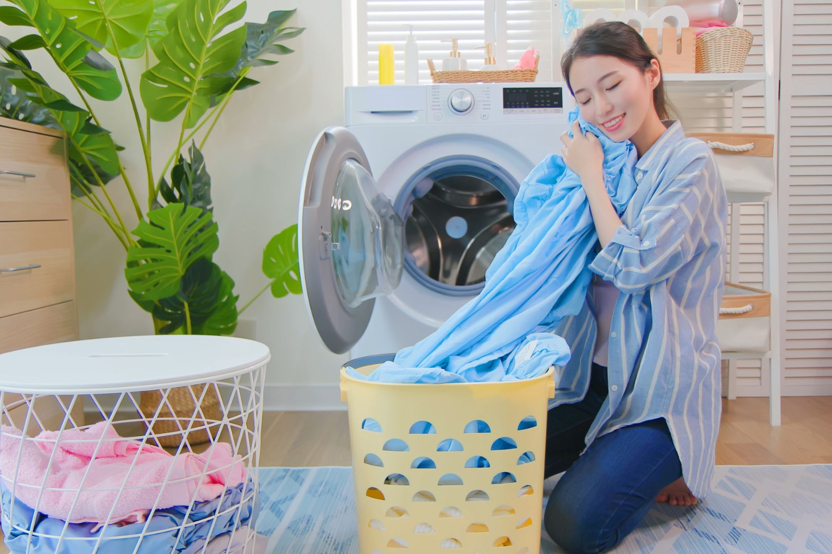 casa limpa e roupas perfeitas